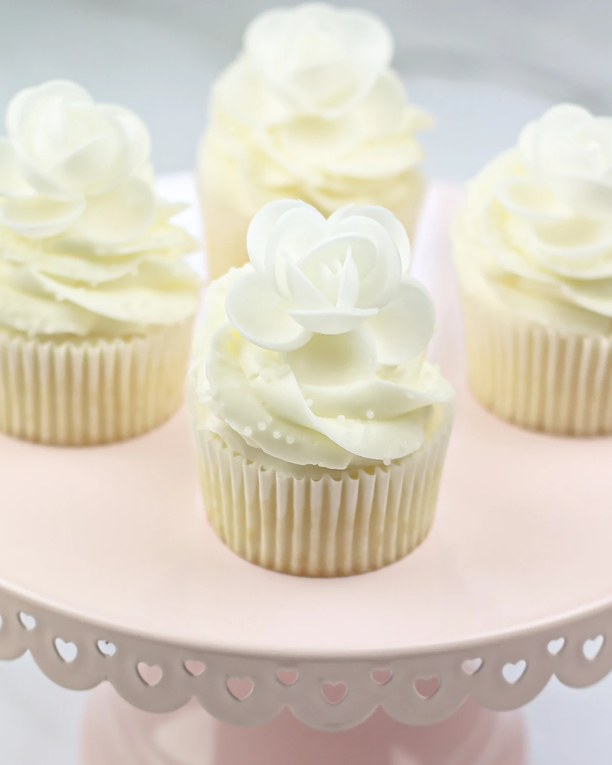White Wedding Cake Cupcakes
