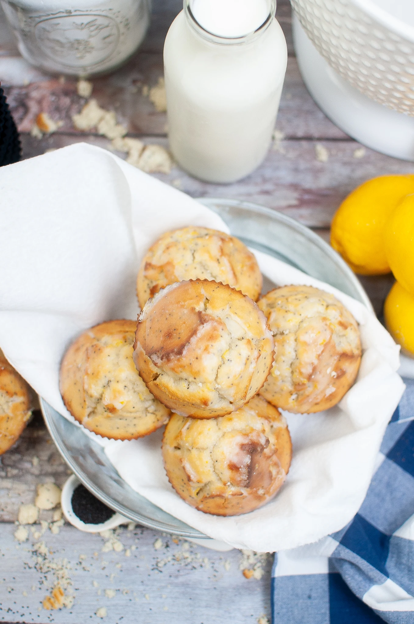 Lemon Poppy Seed Cupcake