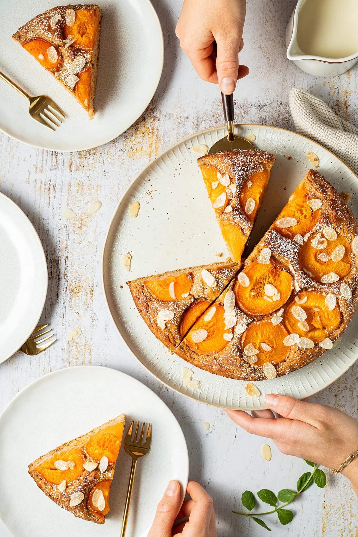 Apricot Cake 