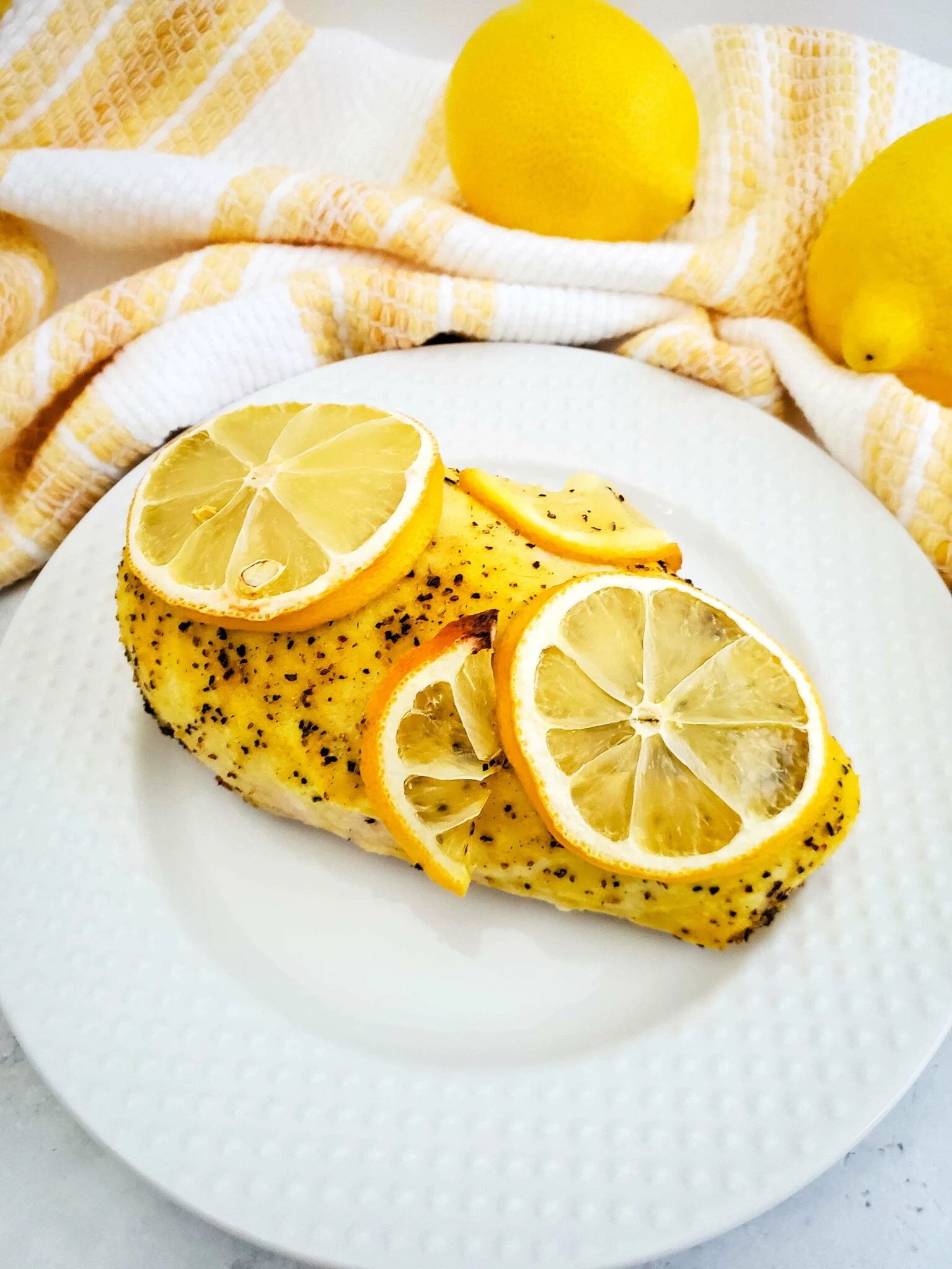 Lemon Pepper Chicken with Sauce