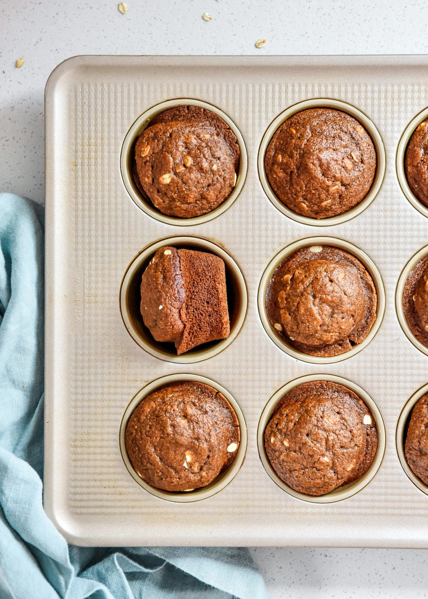 Oatmeal Applesauce Blender Muffins