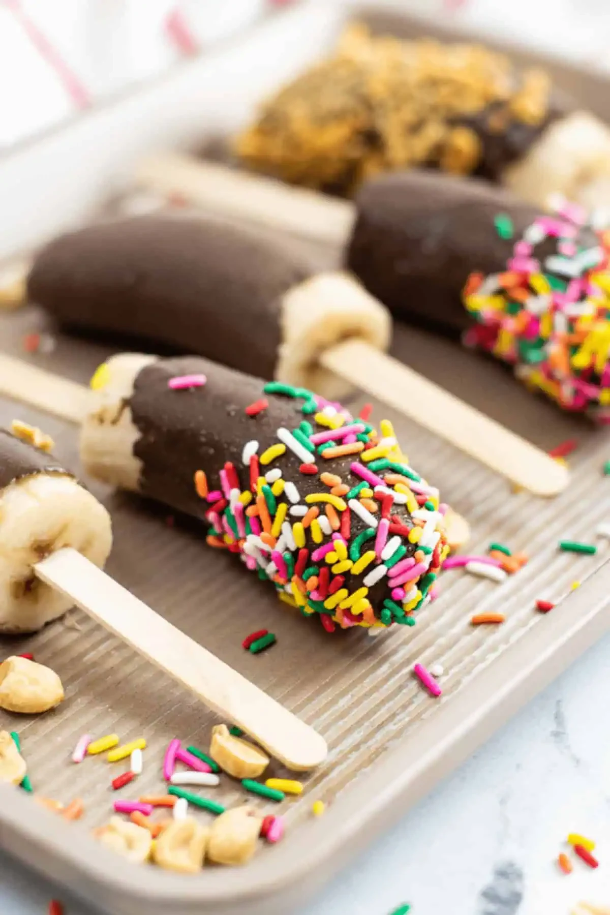 Frozen Bananas in Chocolate