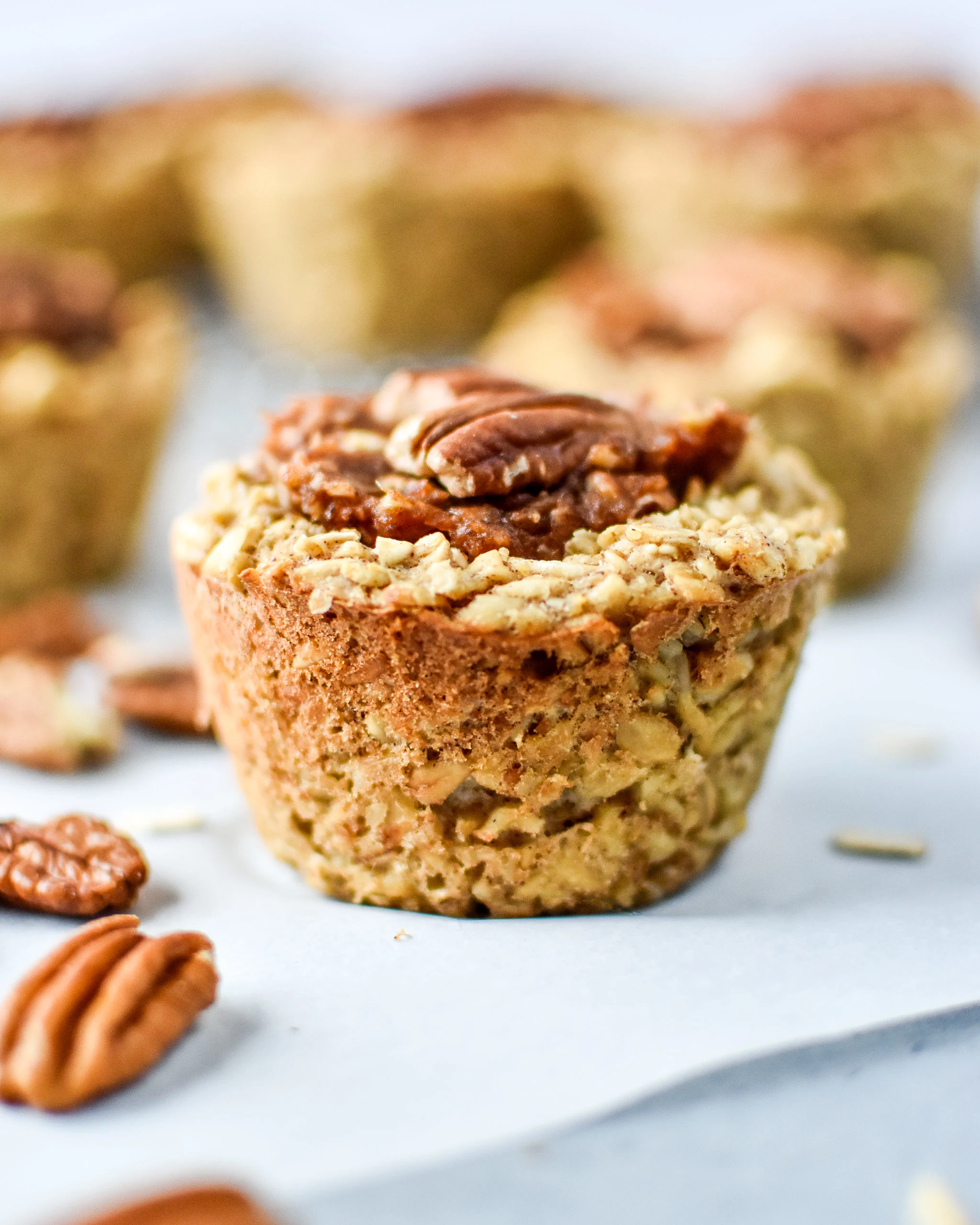 Pecan Pie Stuffed Oatmeal Breakfast Cups