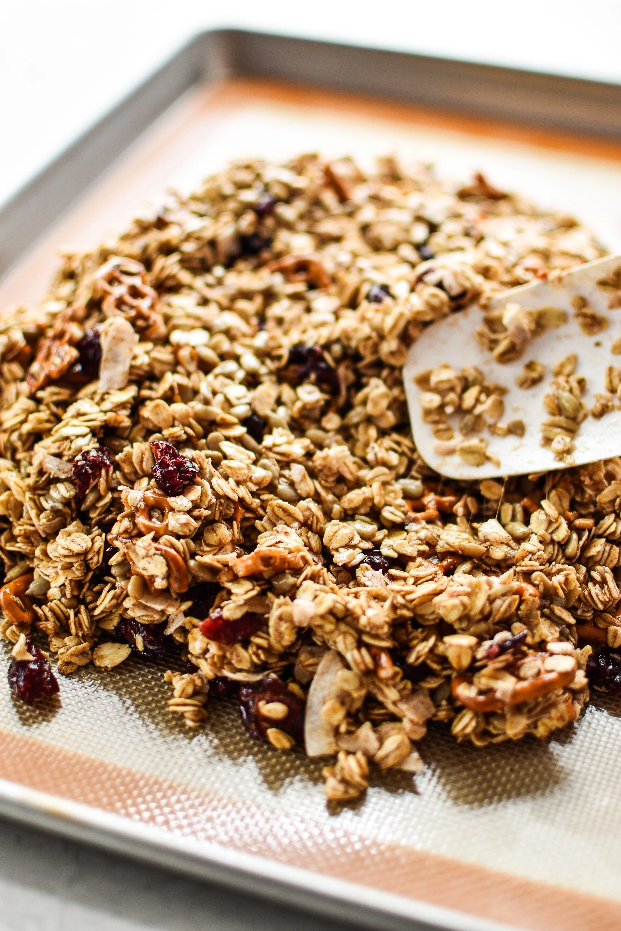 Super Clumpy Nut-Free Snack Mix Granola