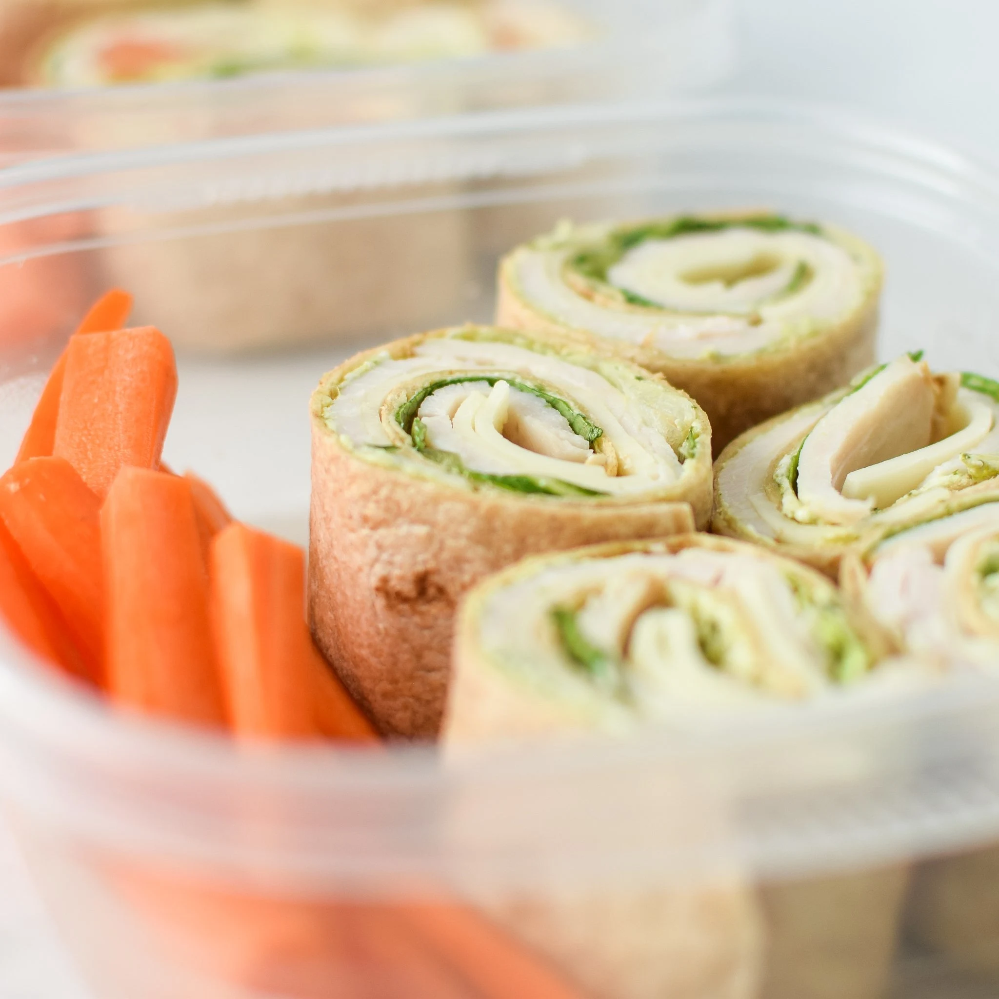 Turkey Pesto Tortilla Pinwheels