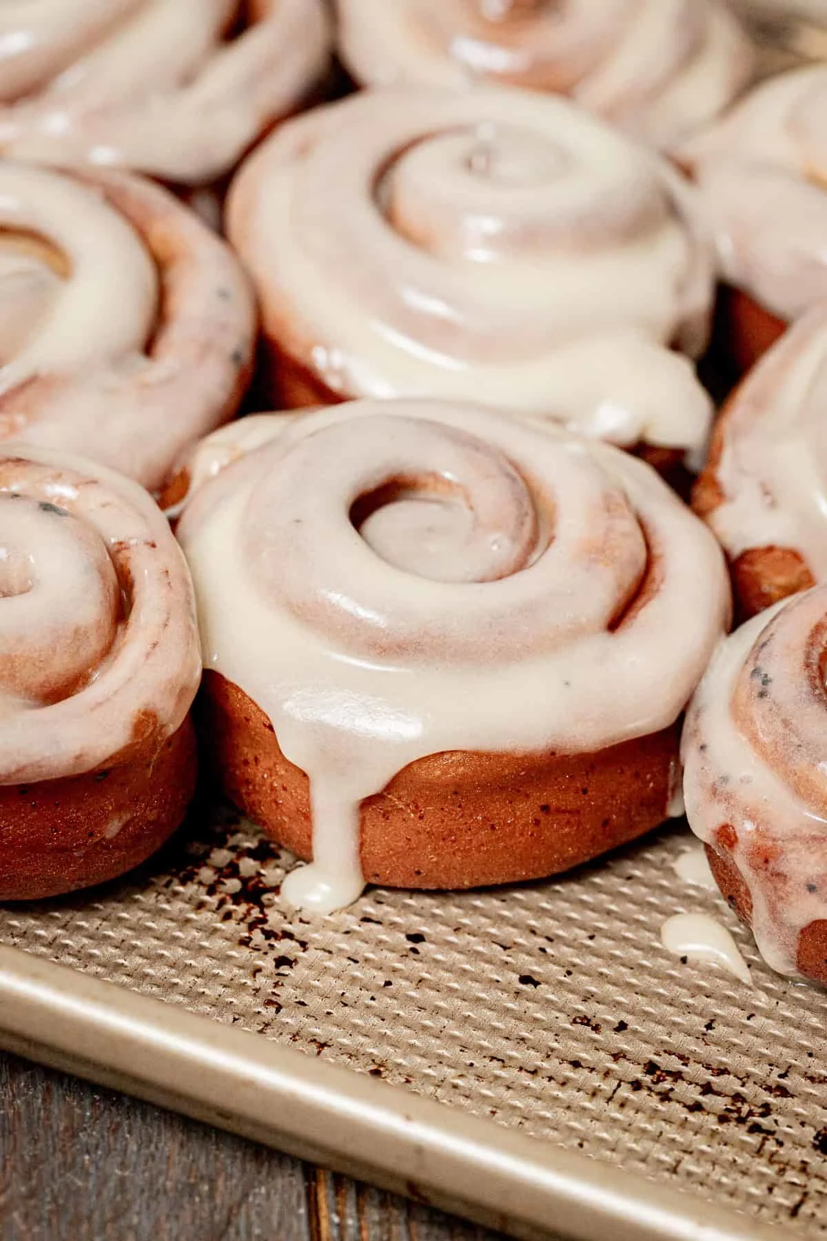 Cinnamon Roll Donuts