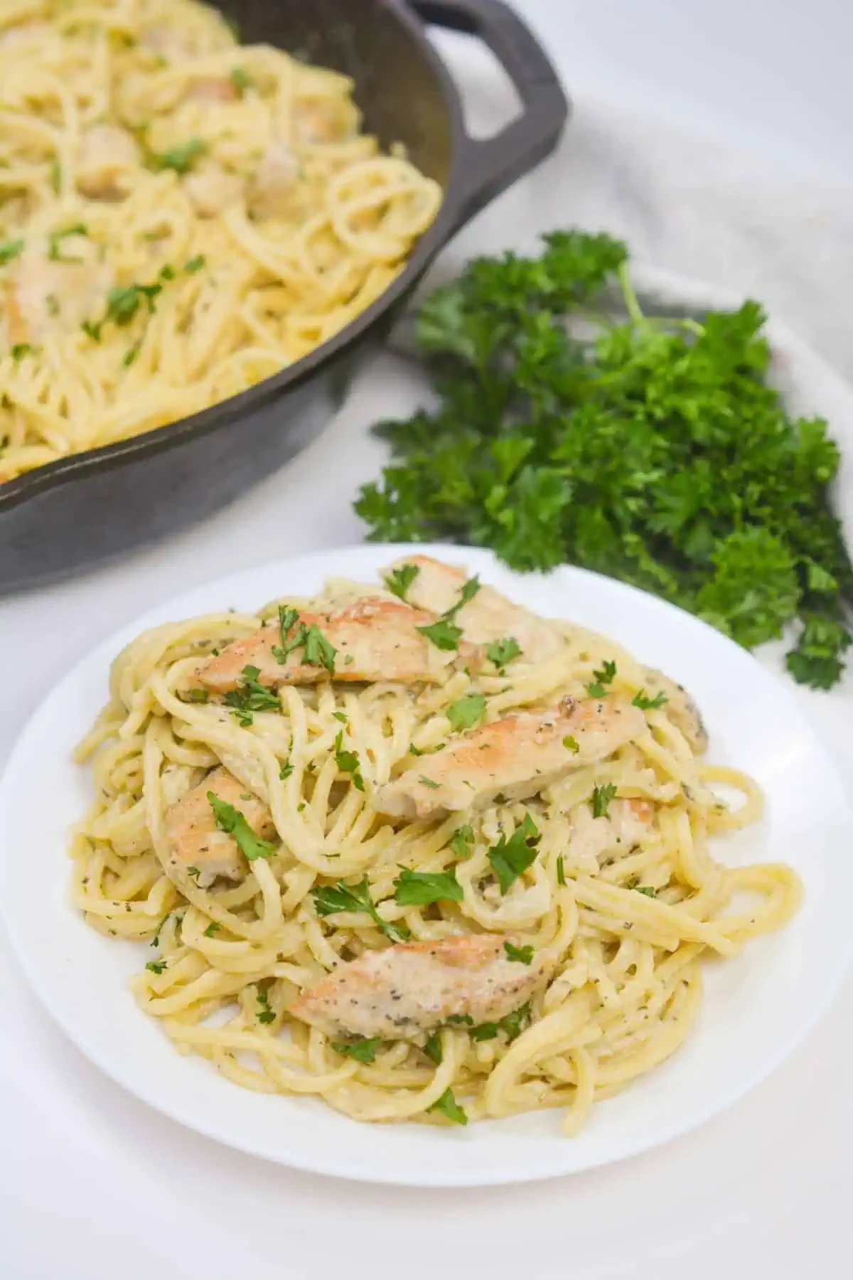 Creamy Chicken Pesto Pasta