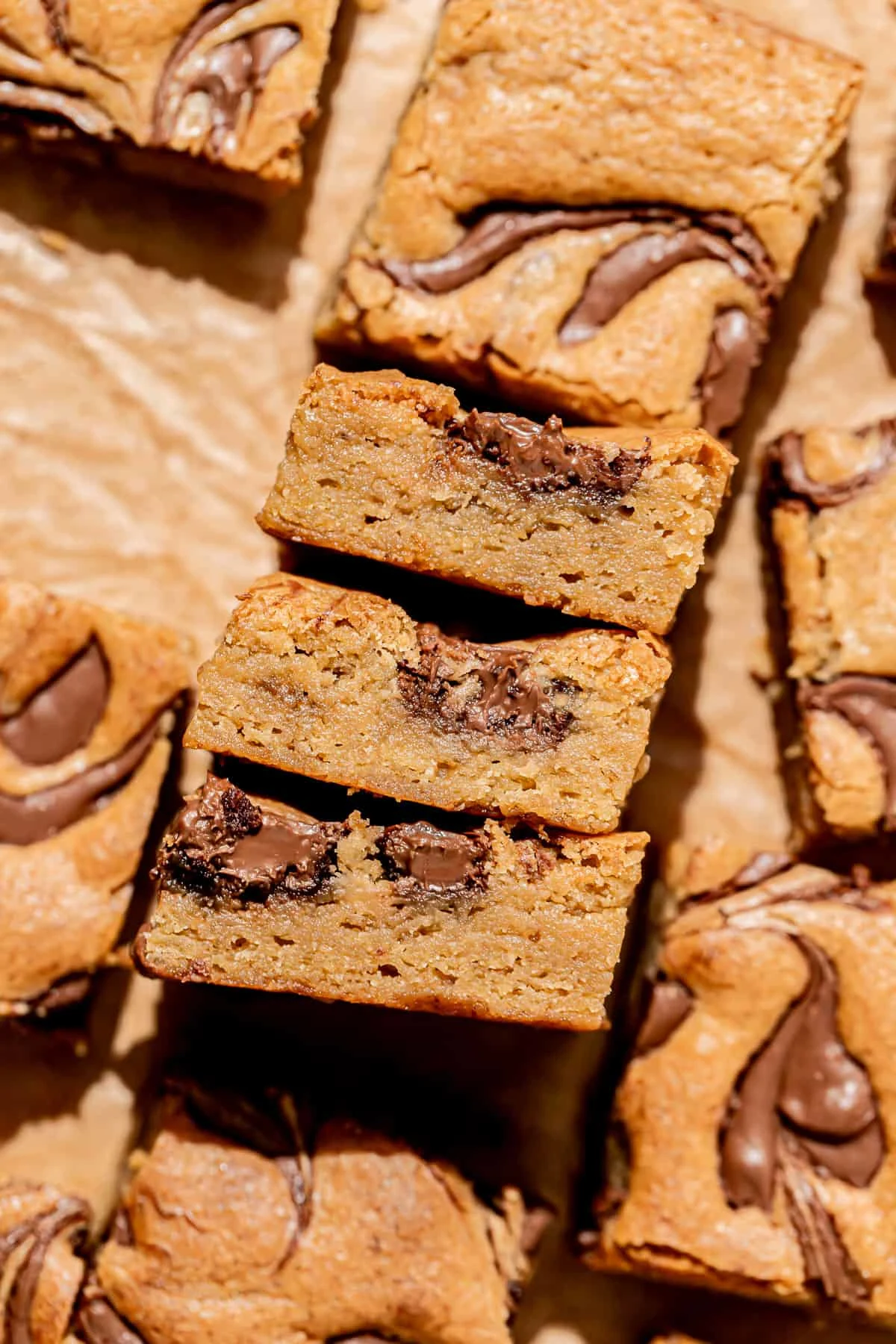Nutella Swirled Banana Blondies