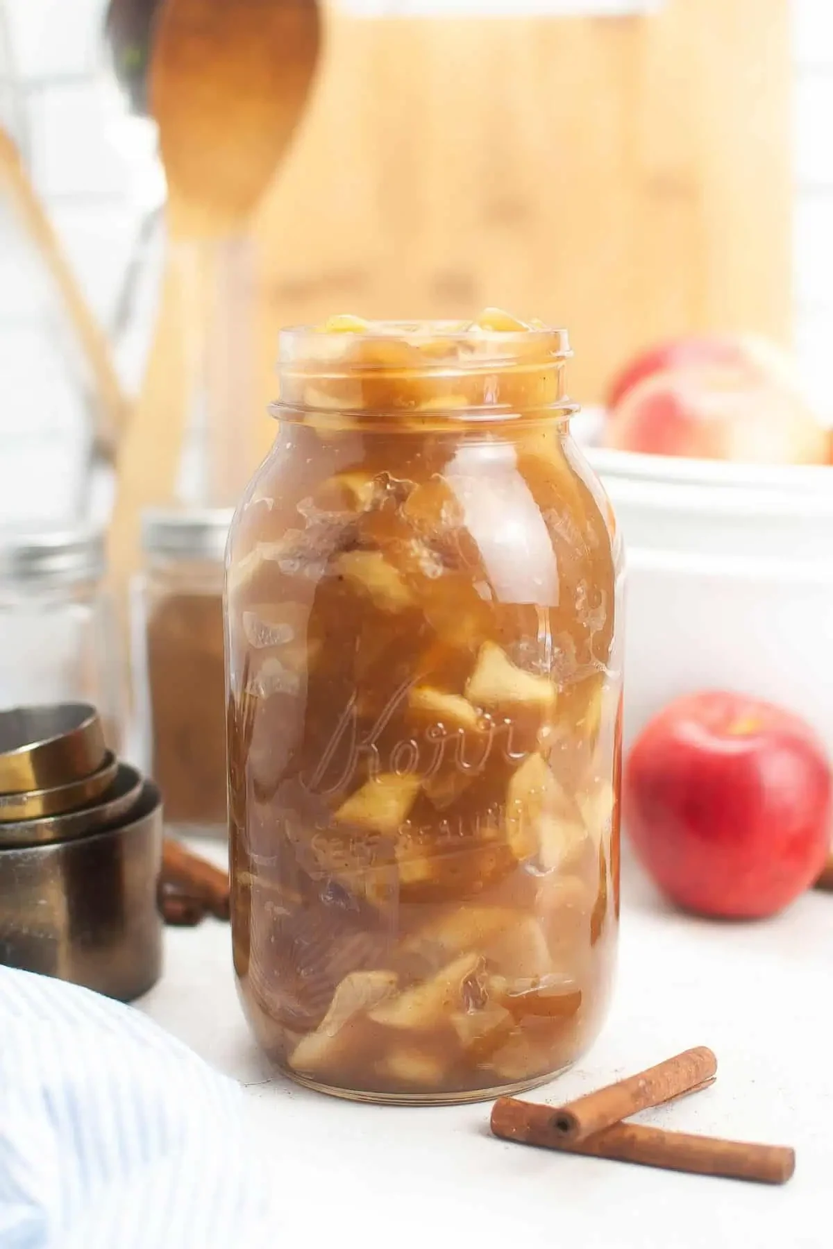 Homemade Apple Pie Filling