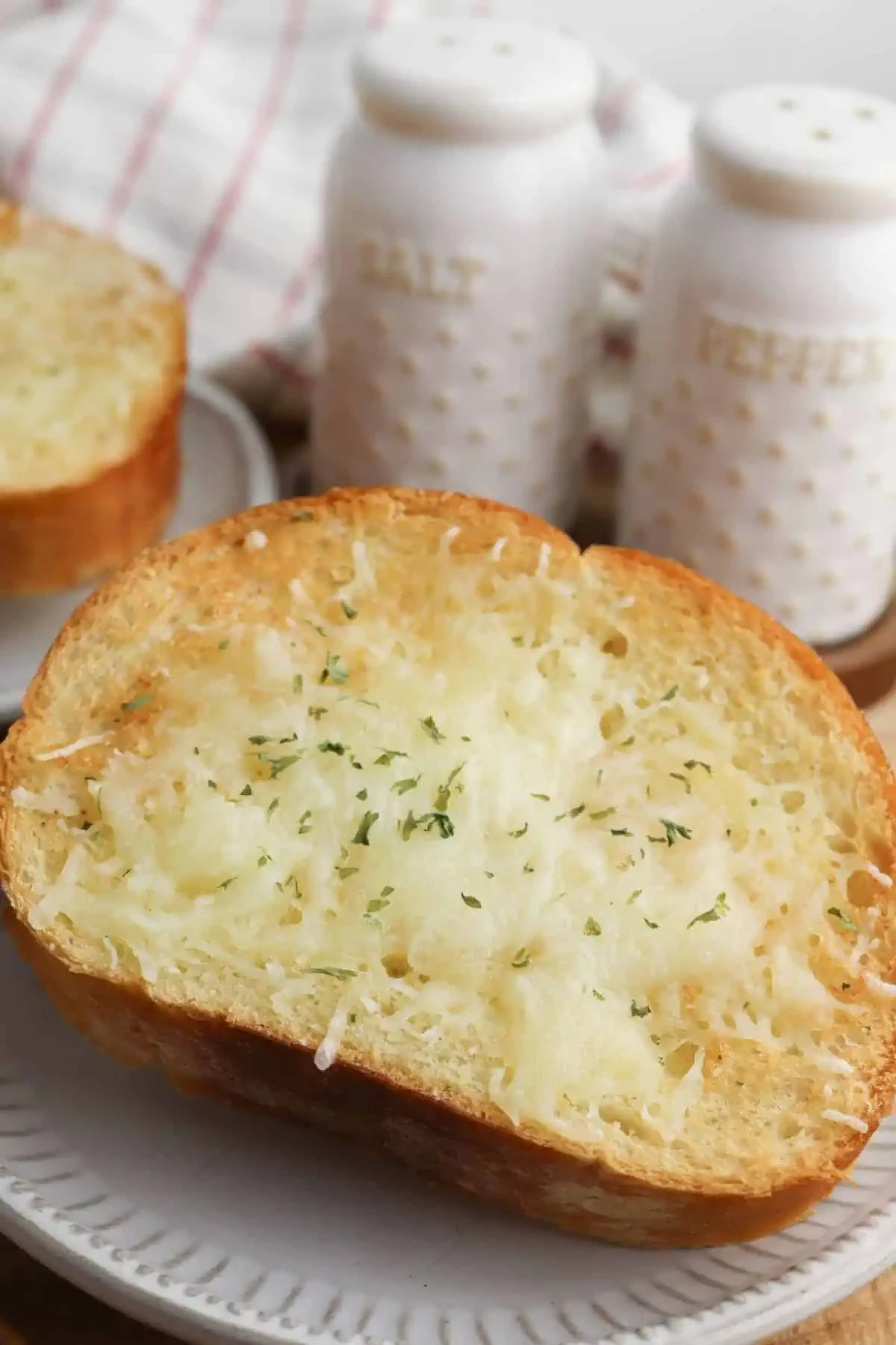 Air Fryer Garlic Bread