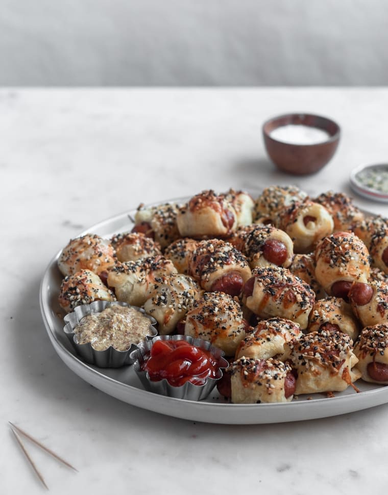 Pigs In A Blanket With Everything Seasoning & Parmesan