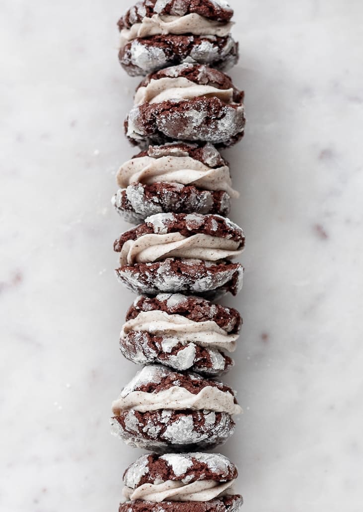 Mocha Crinkle Cookie Sandwiches With Hazelnut-Mascarpone Filling