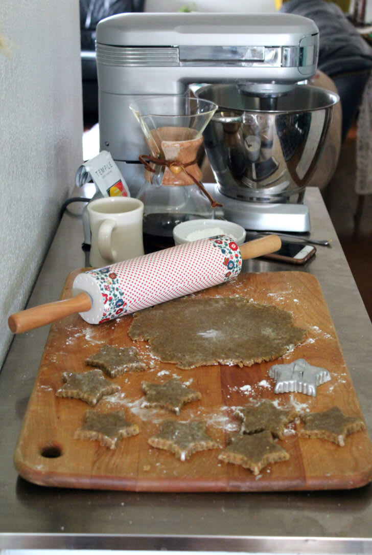 Pistachio Zimtsterne (Cinnamon Stars)