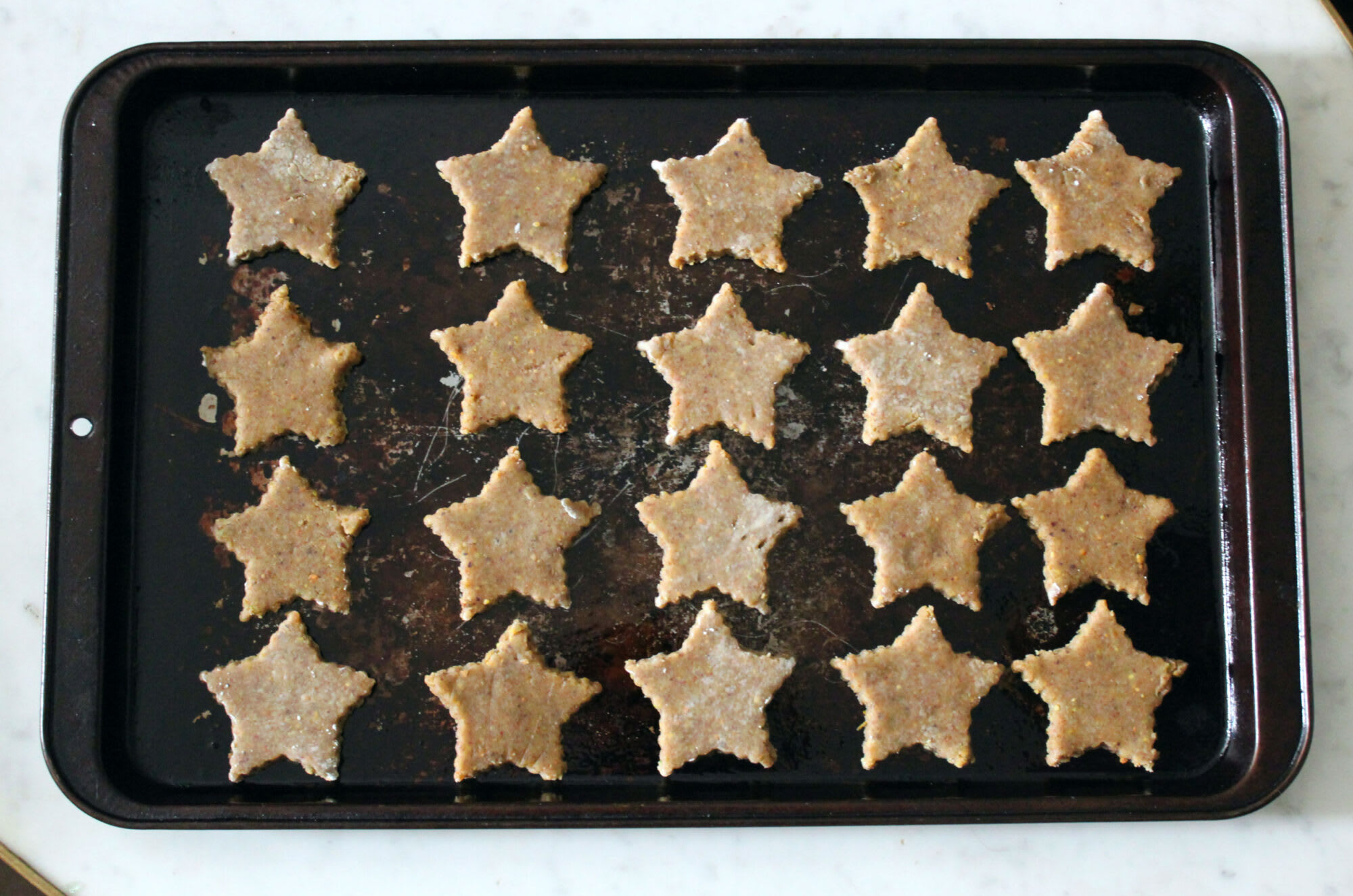 Pistachio Zimtsterne (Cinnamon Stars)