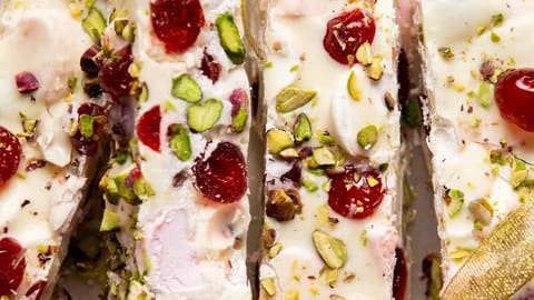 White Christmas Rocky Road