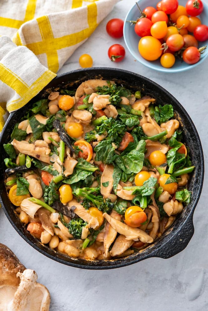 White Bean, Shiitake and Vegetable Bowl