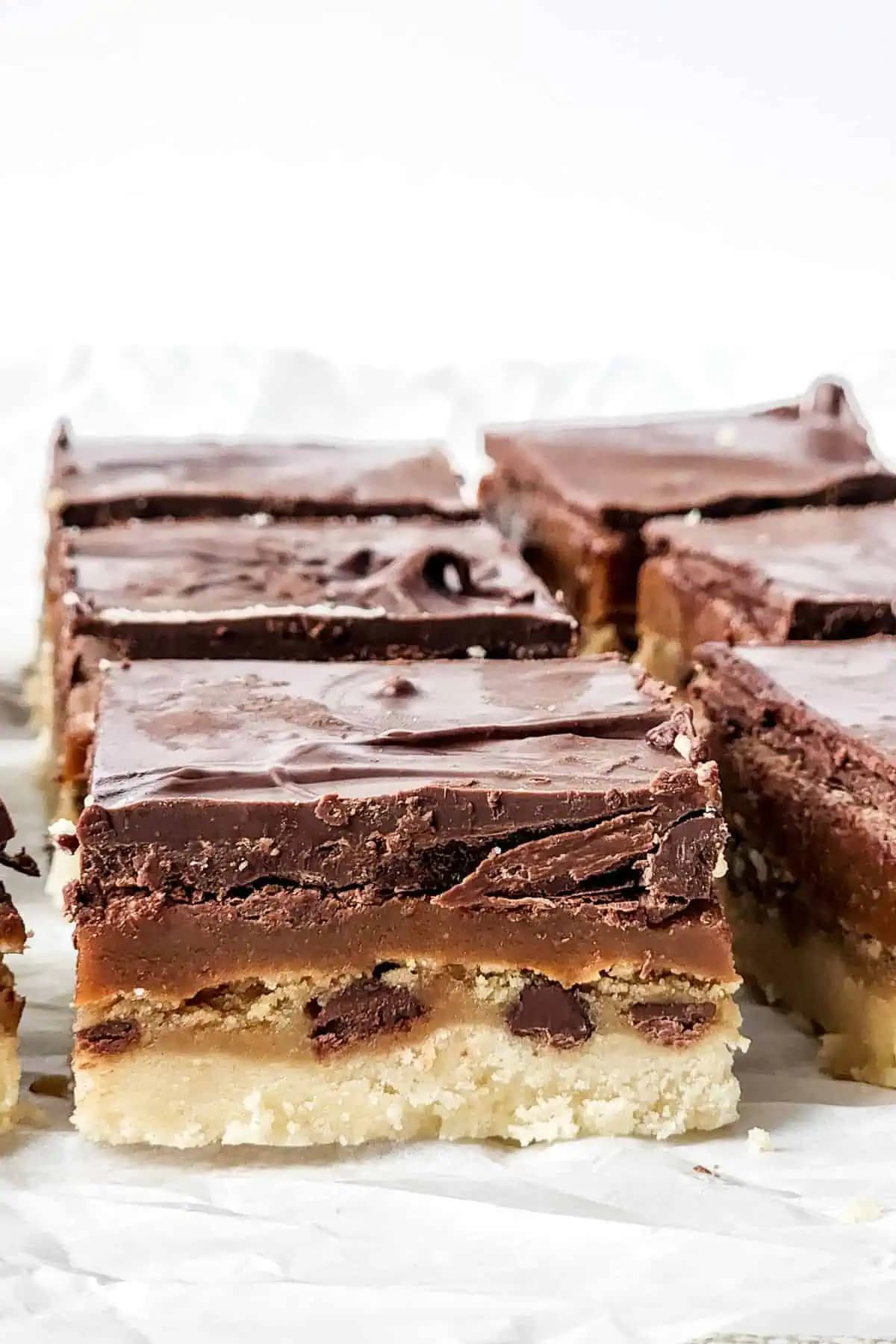Twix Cookie Bars