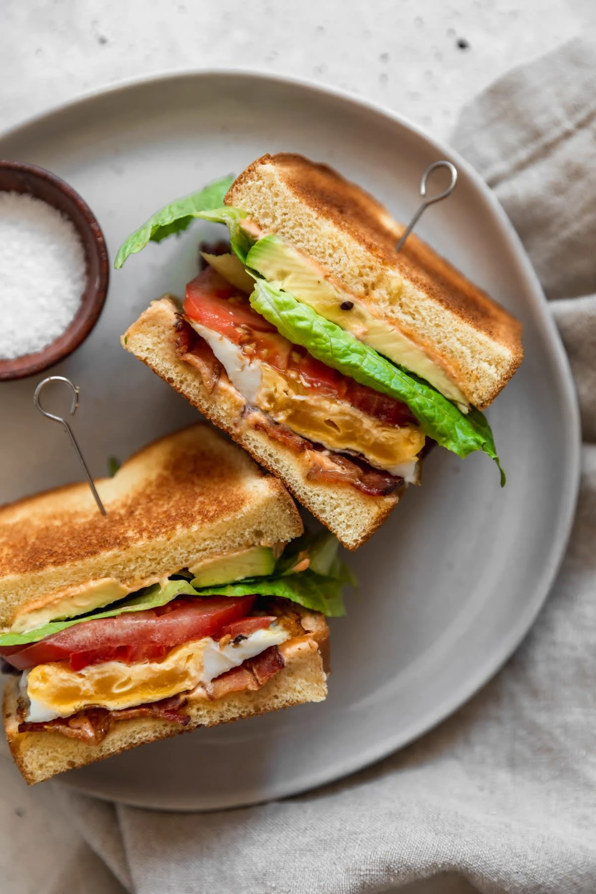 Breakfast Blt With Avocado & Spicy Mayo