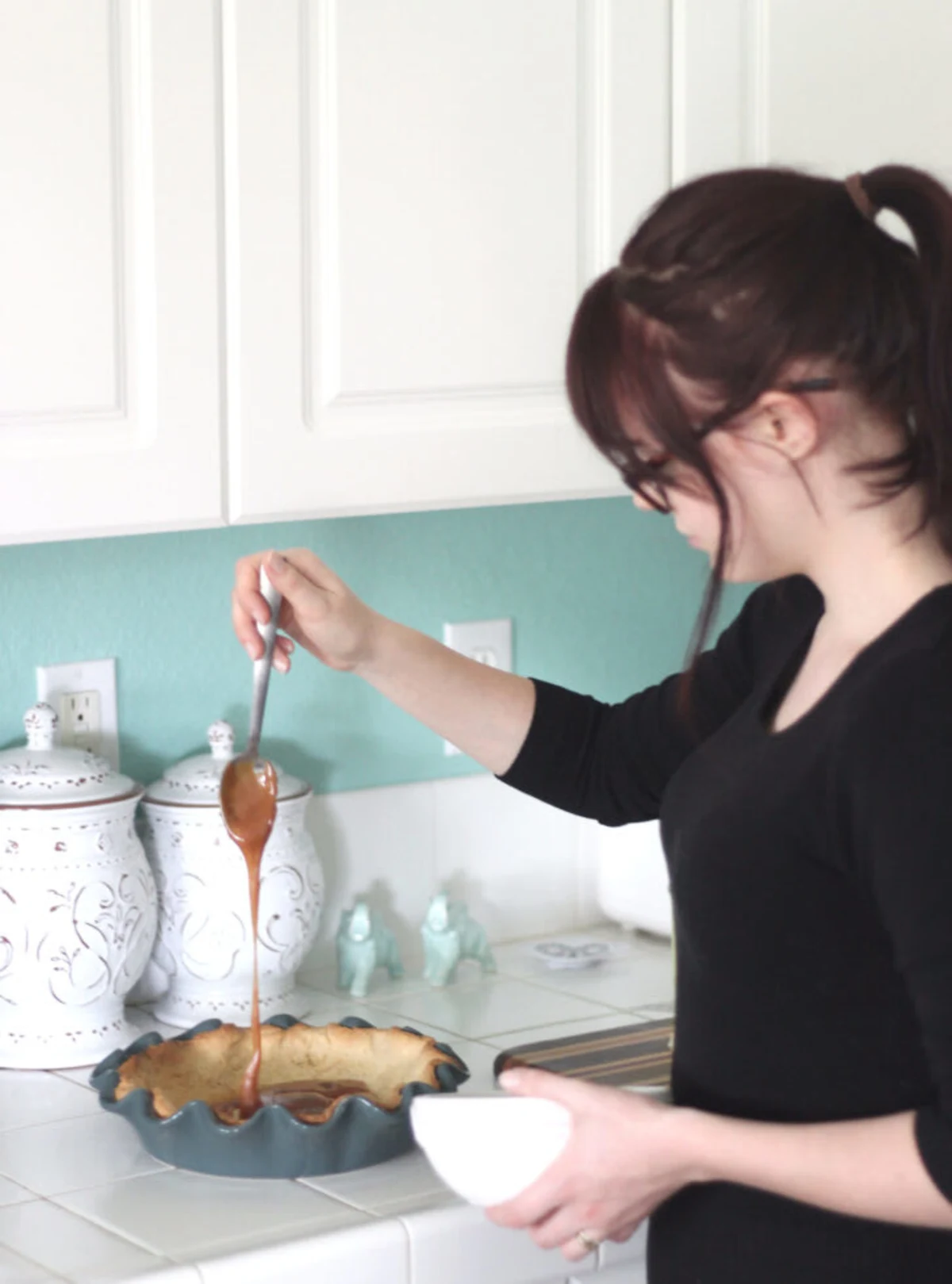 Coconut Cream Pie With Macadamia Nut Caramel