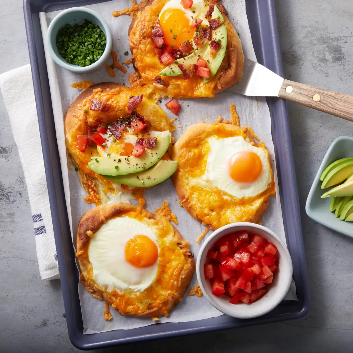 Super Easy Egg and Bacon Naan Pizzas