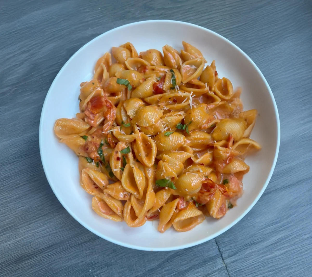 Tomato Basil Vodka Shells