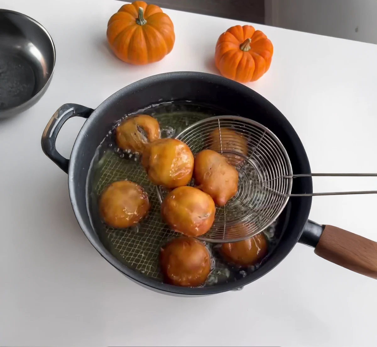 Halloween Fried Oreos