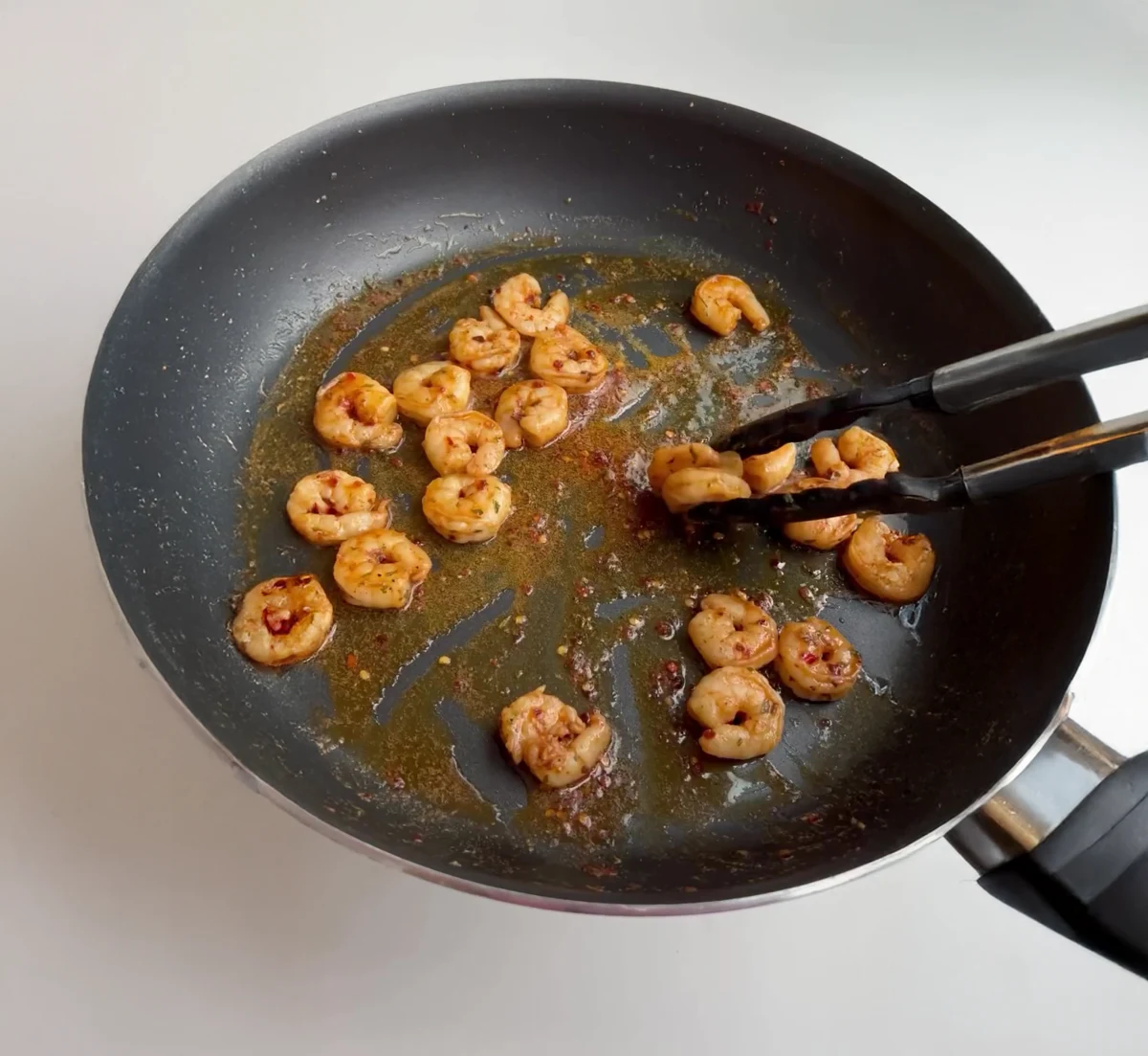 Creamy Garlic Shrimp Pasta