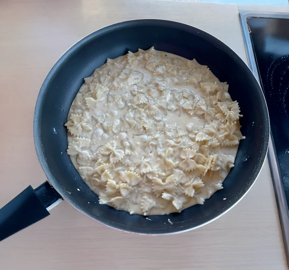 Caramelized Onion Alfredo Pasta