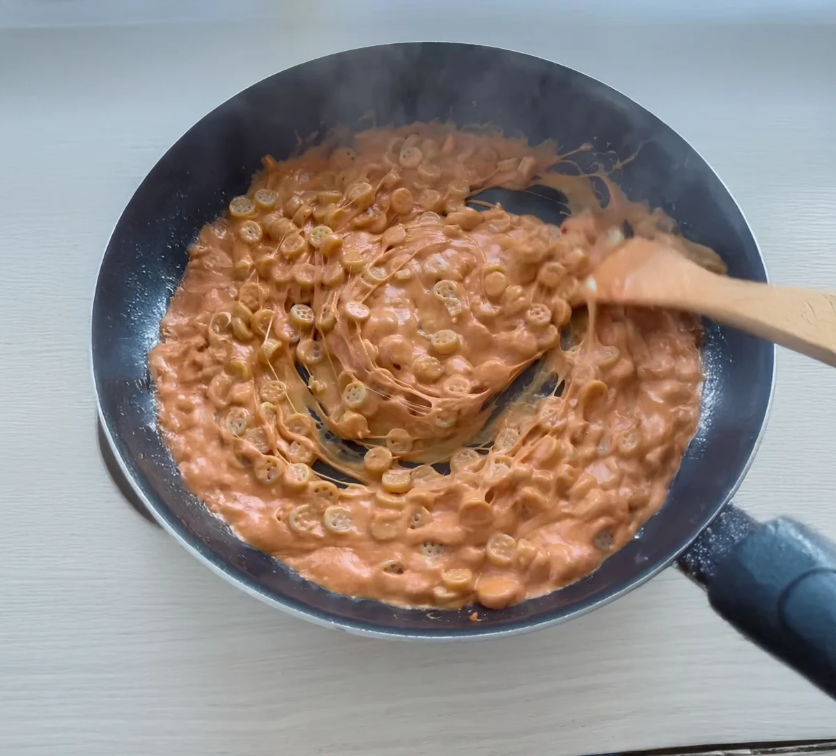 Vodka Mac & Cheese Pasta