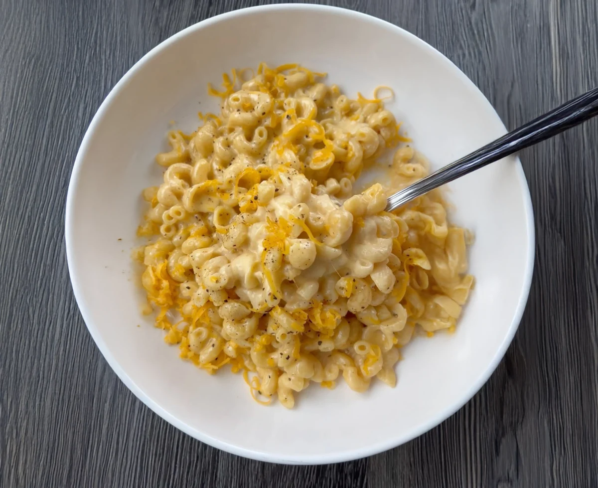 Easy One Pot Mac & Cheese