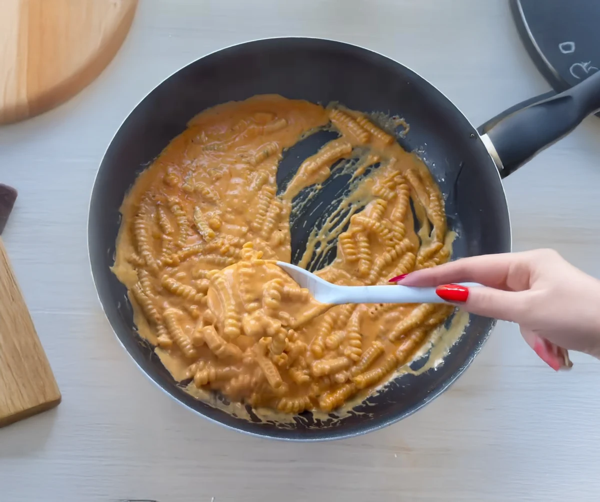 Gochujang Mac & Cheese