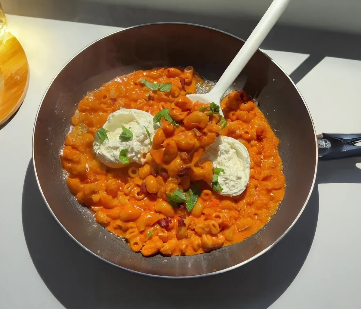 Carbone-Style Spicy Vodka Sauce with Burrata