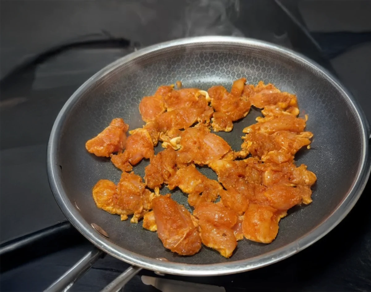 High Protein Low Calorie Chipotle Chicken Bowls