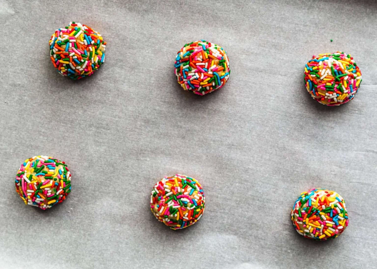 Small Batch Funfetti Cookies (No Cake Mix!)
