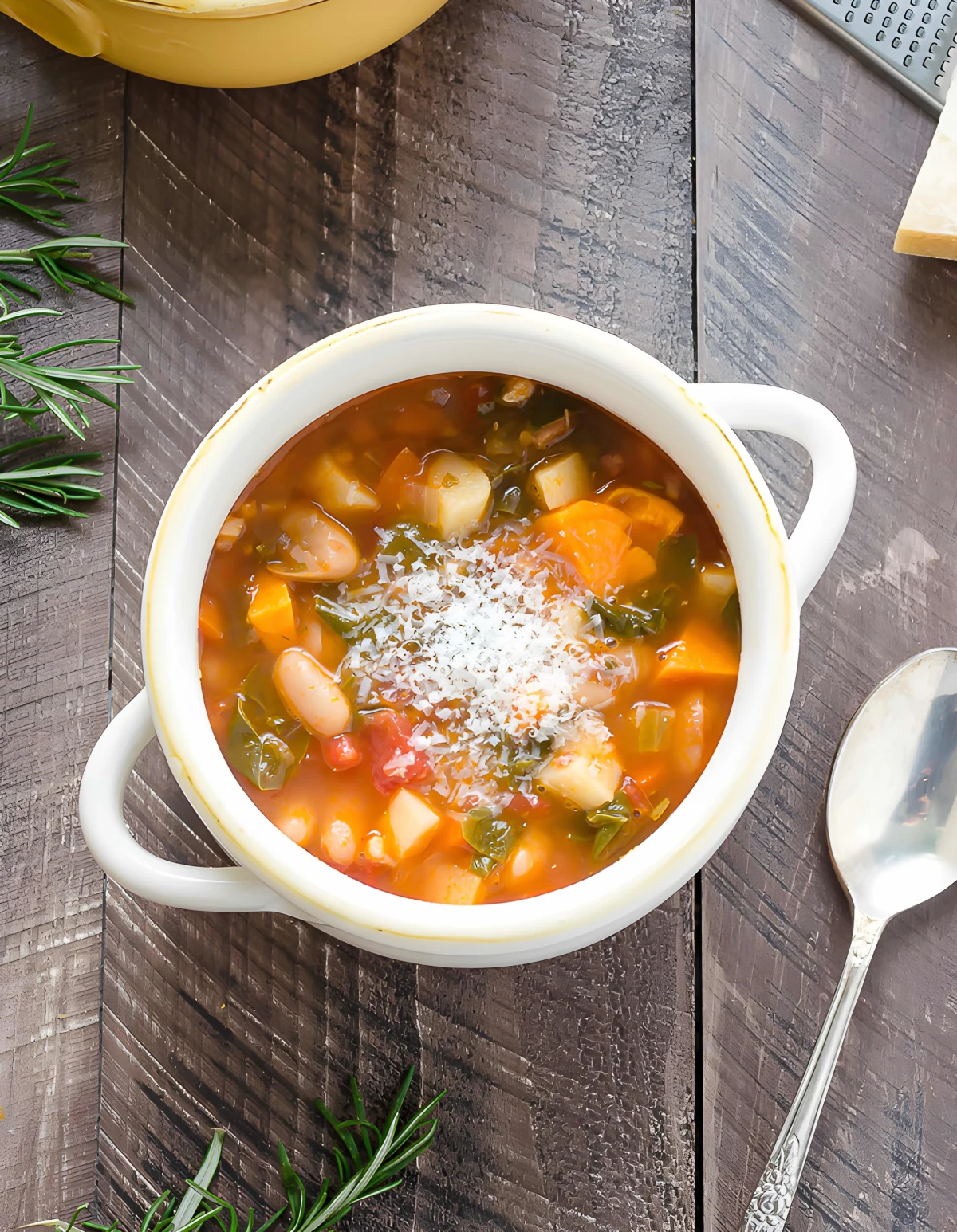 Winter Minestrone Soup