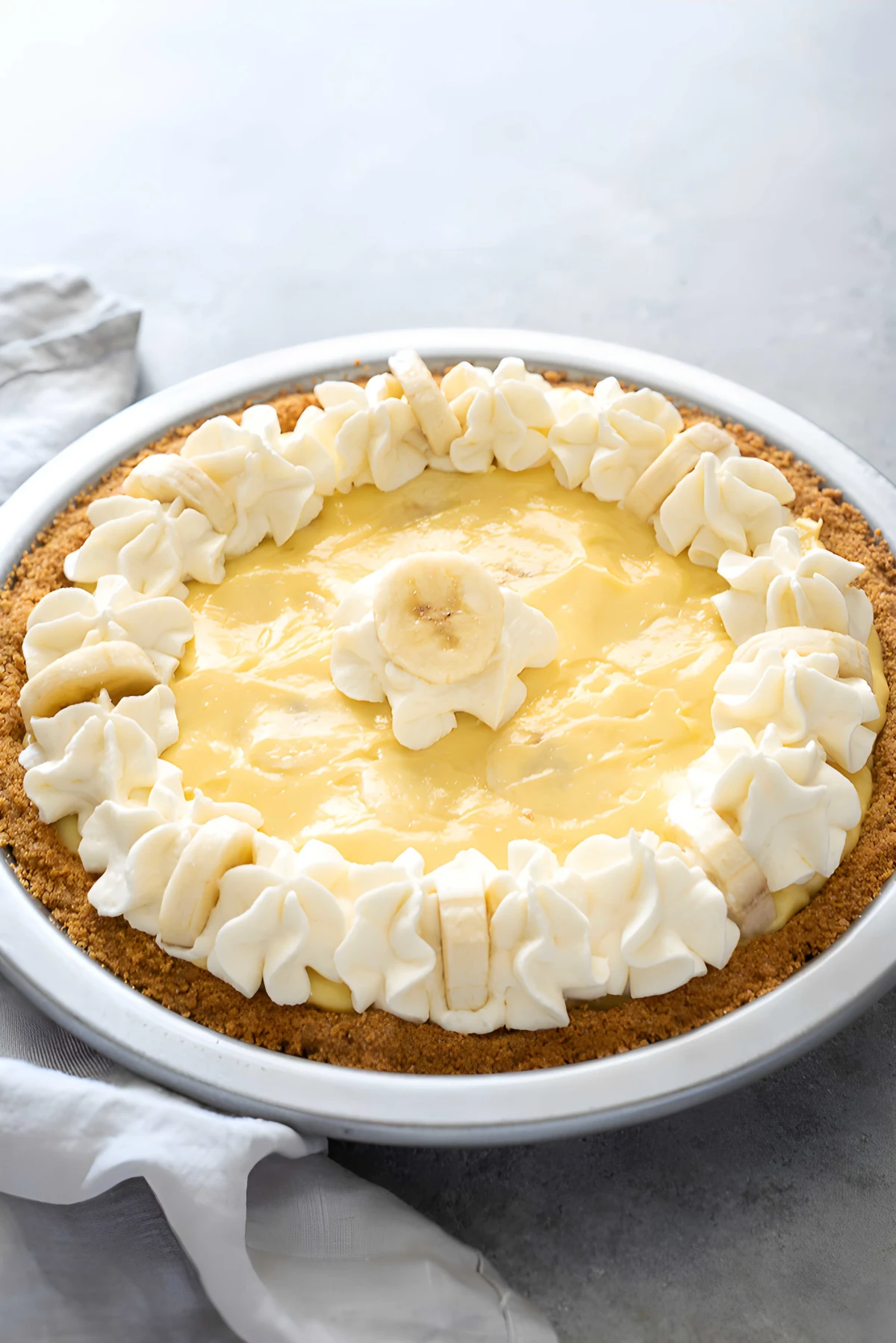 Banana Cream Pie with Graham Cracker Crust