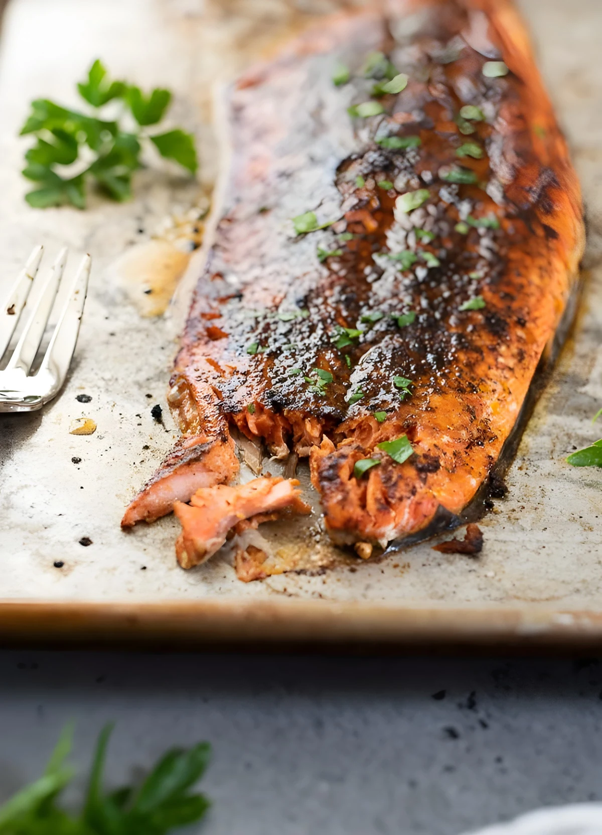 Broiled Salmon with Sweet and Spicy Rub