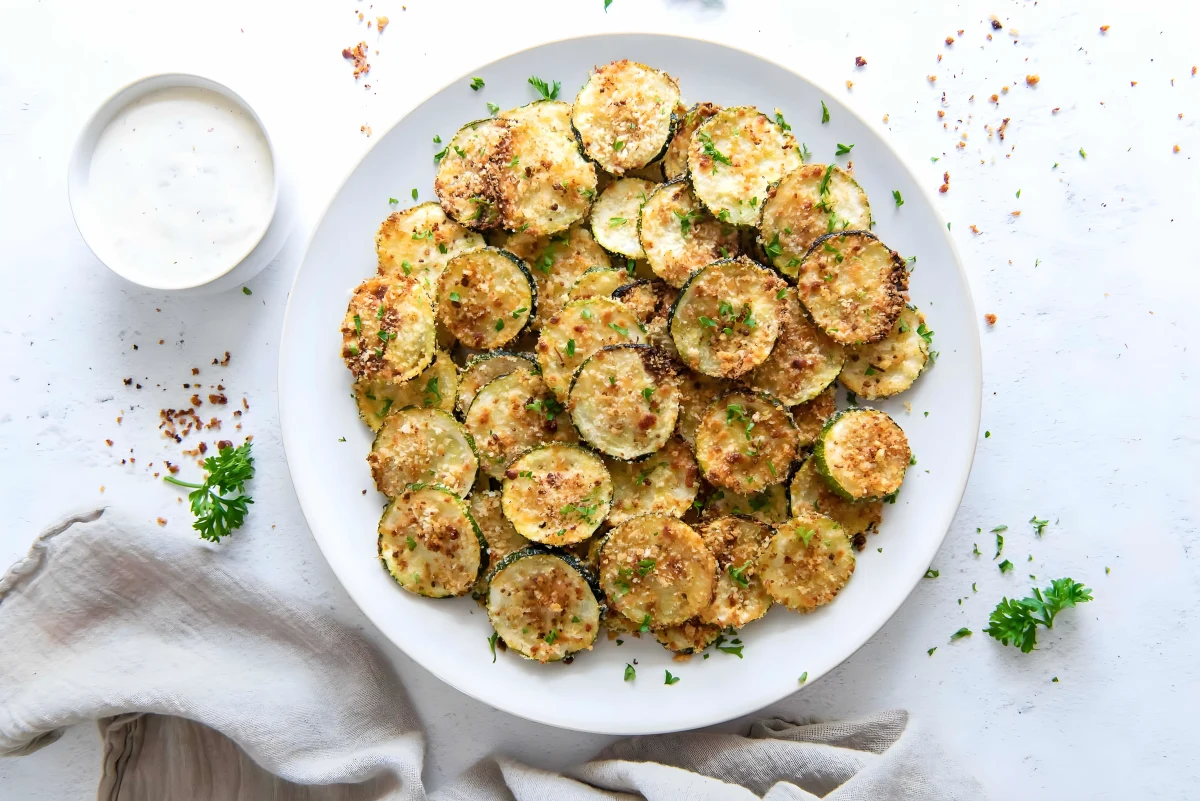 Crispy Baked Zucchini Chips