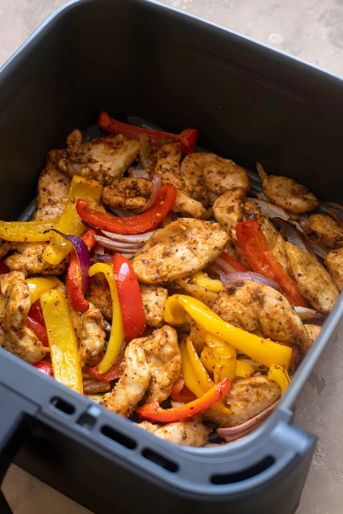 Easy Air Fryer Chicken Fajitas Recipe