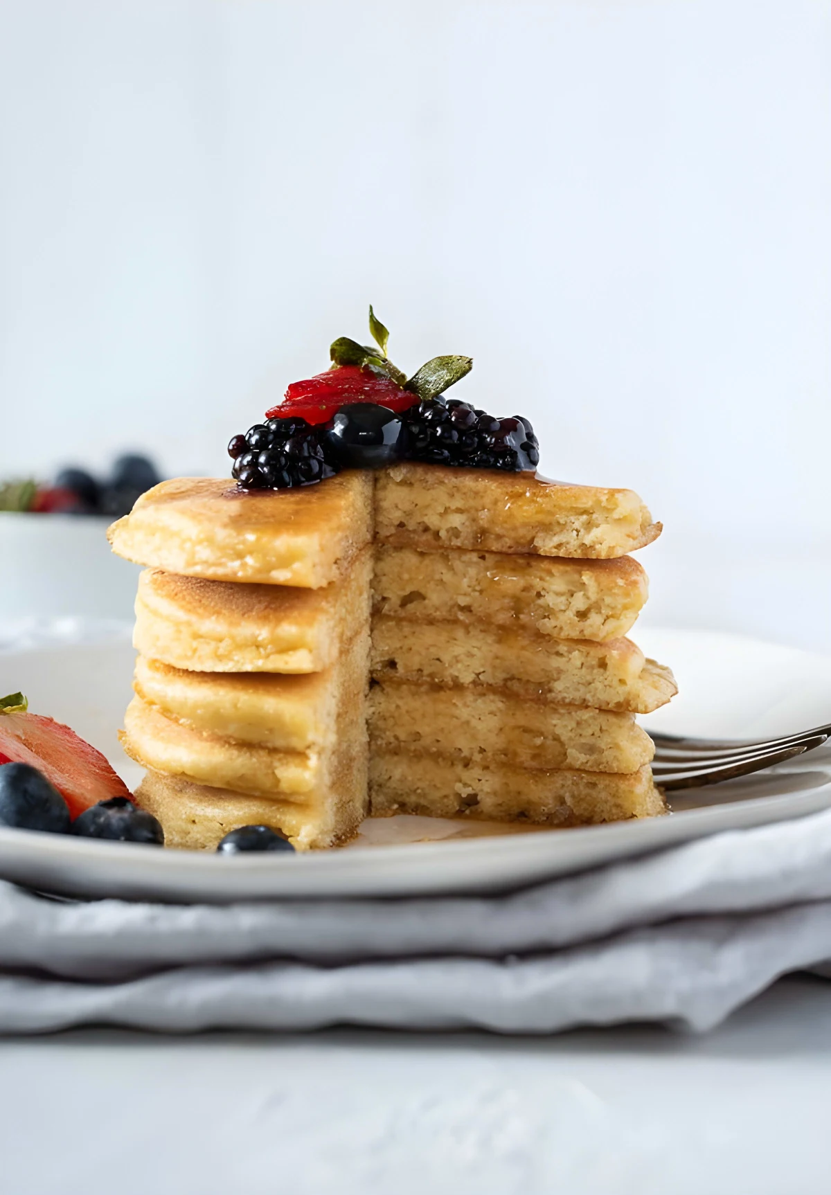 Fluffy Almond Flour Pancakes