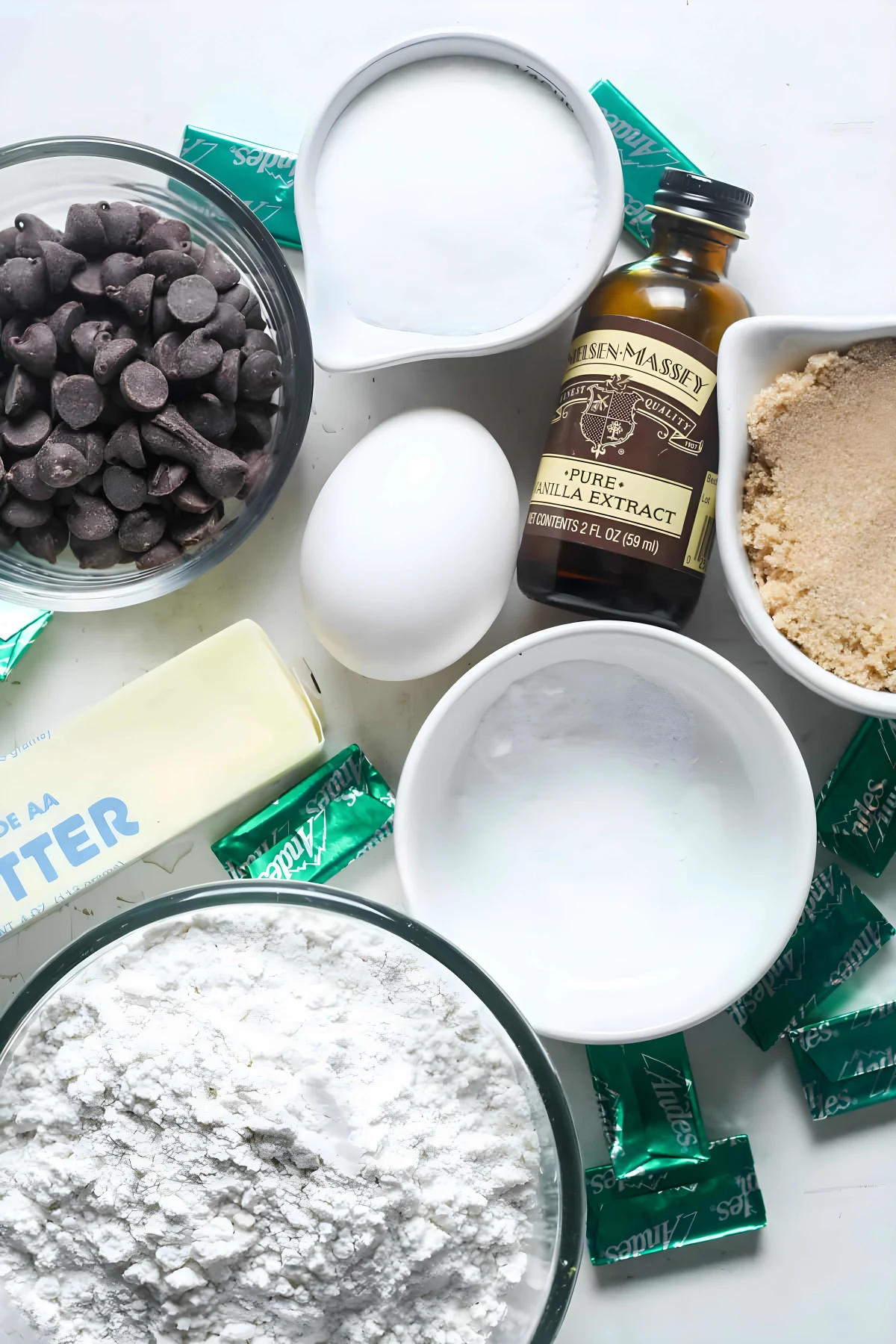 Mint Chocolate Chip Cookies