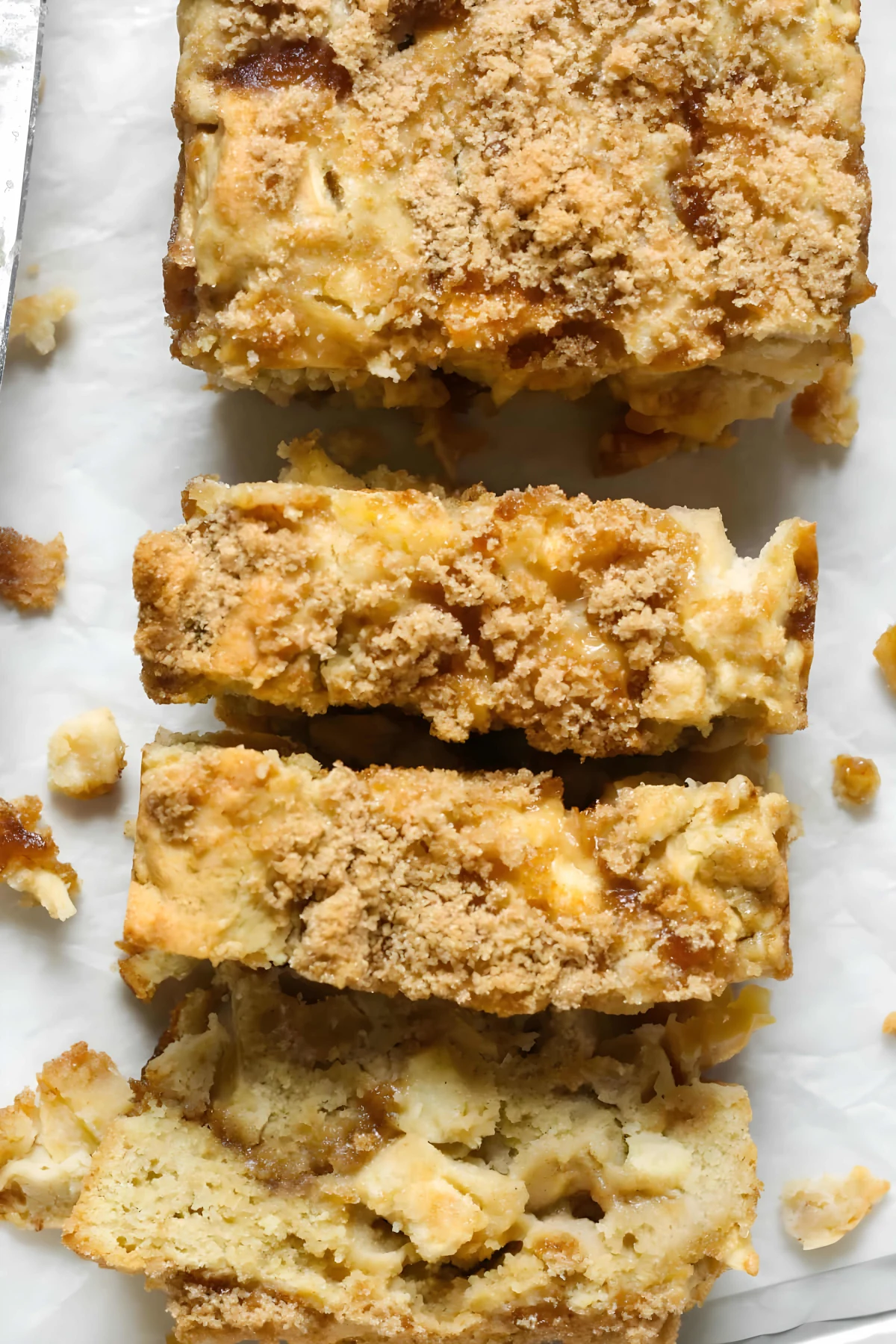 Apple Cinnamon Bread