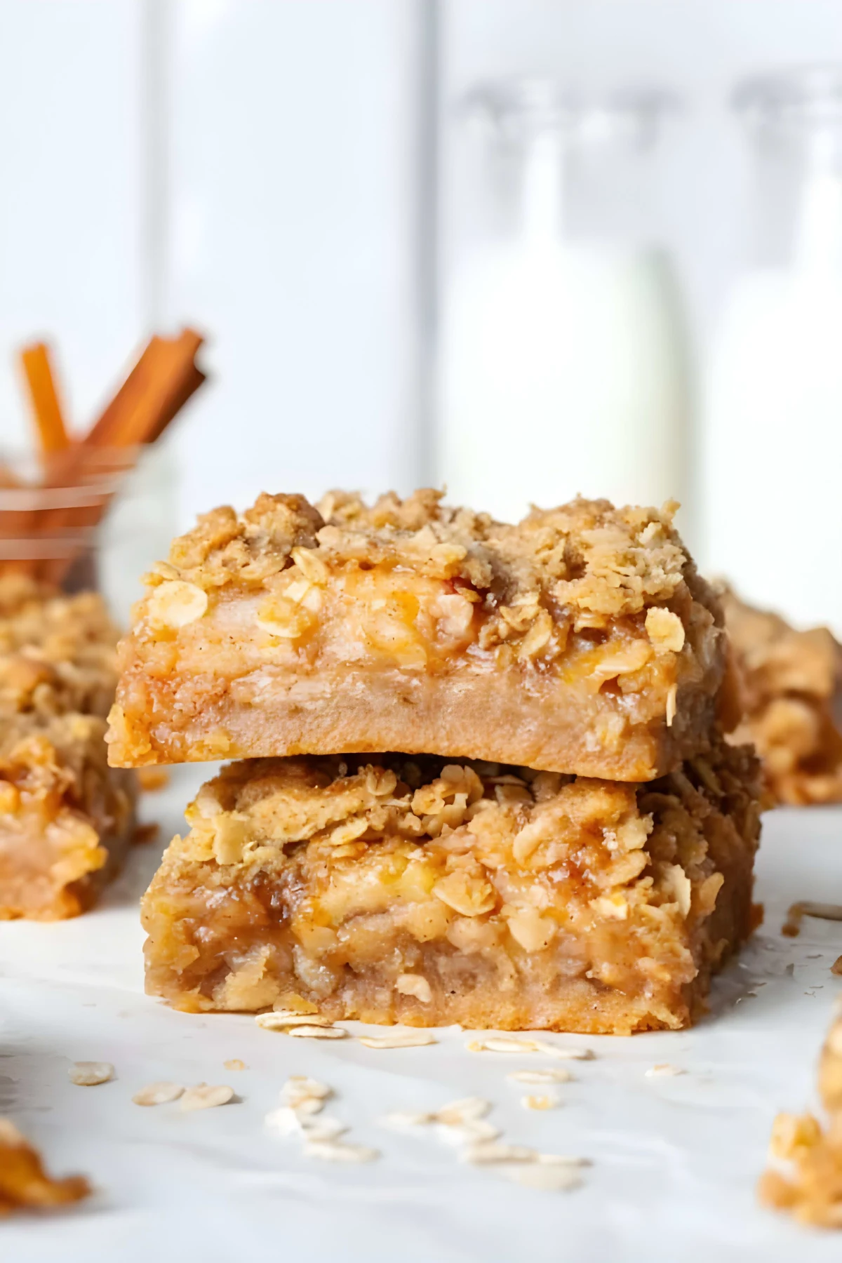 Apple Crisp Bars