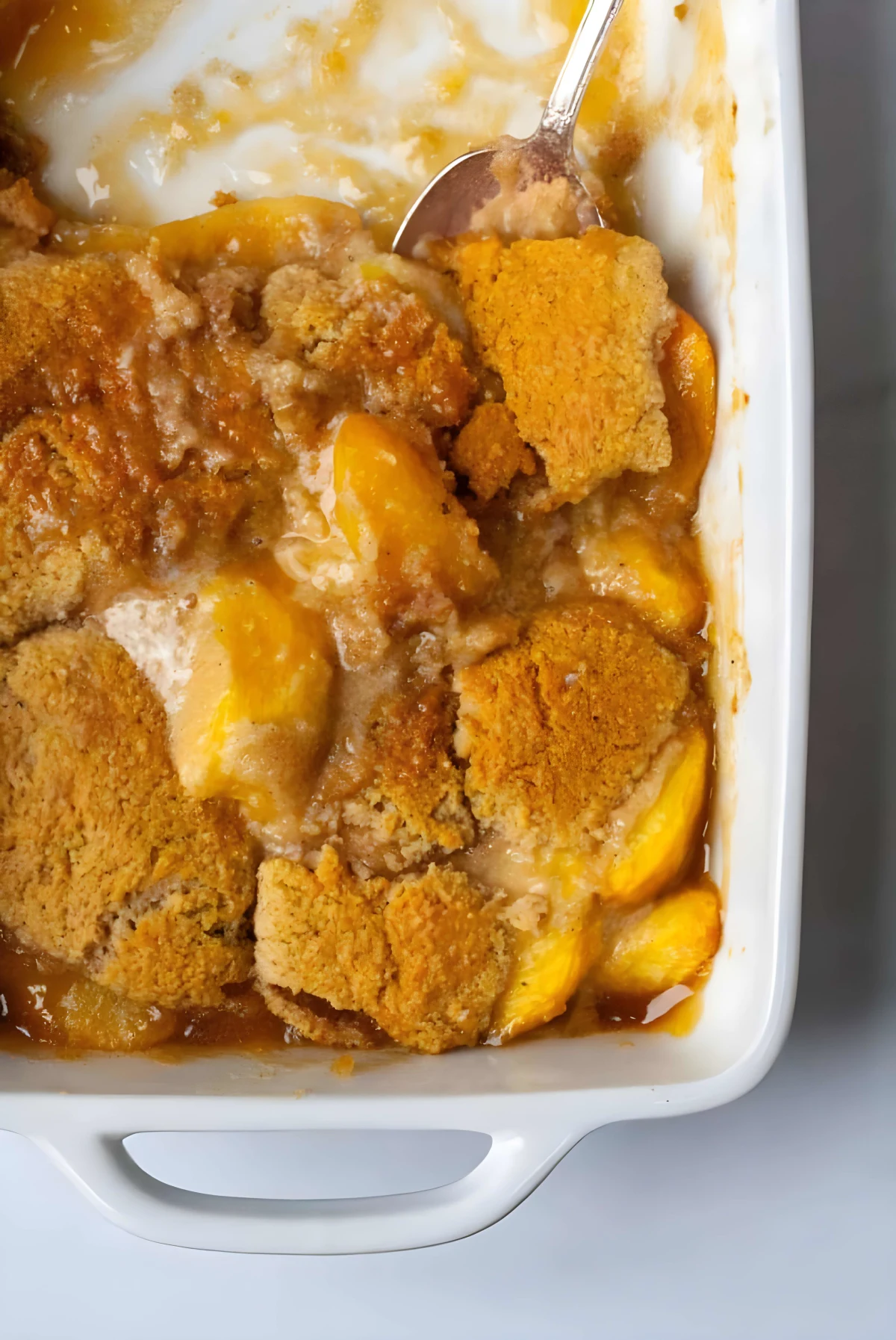 Paleo Vegan Peach Cobbler