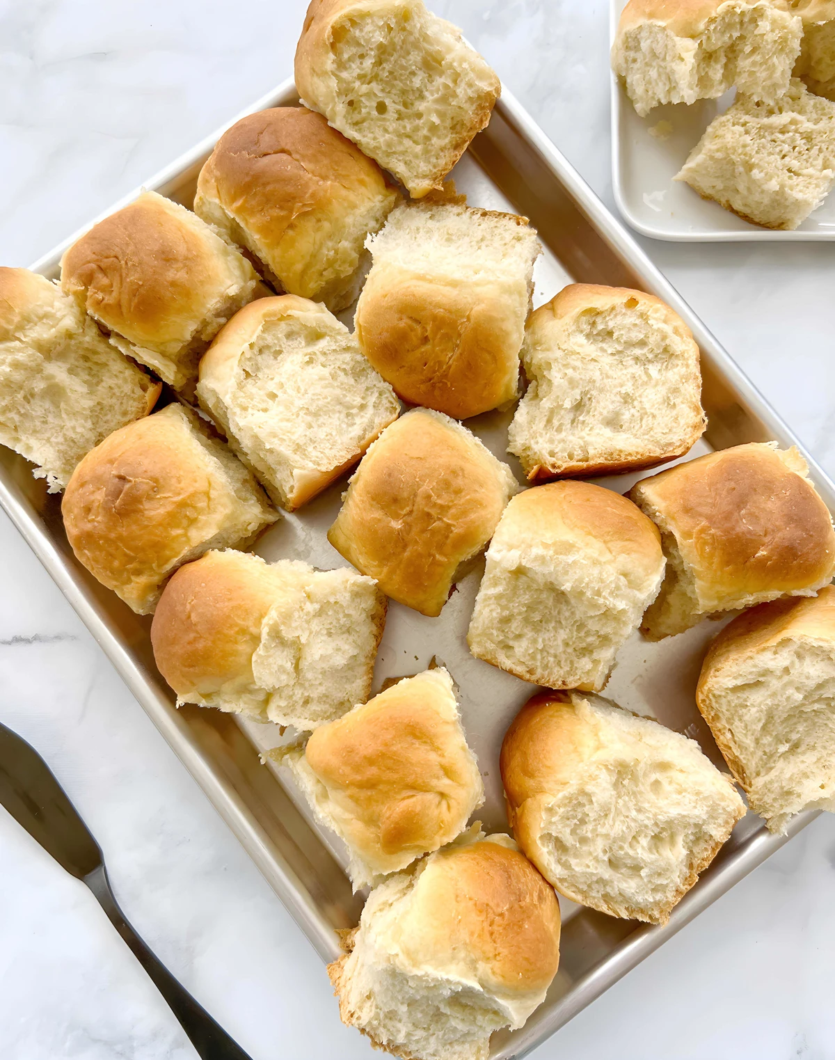Vegan Dinner Rolls