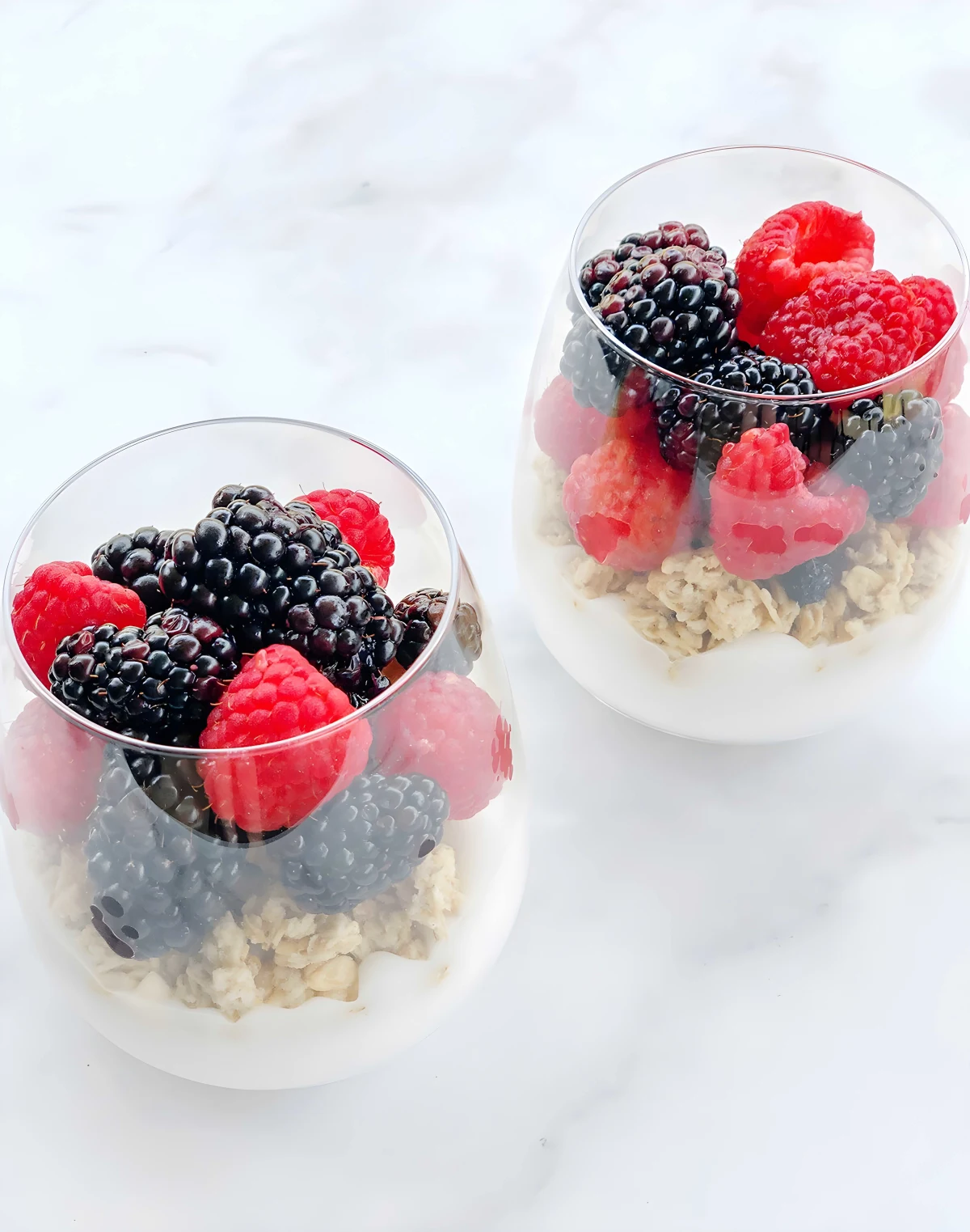 Vegan Mixed Berry Yogurt Parfait