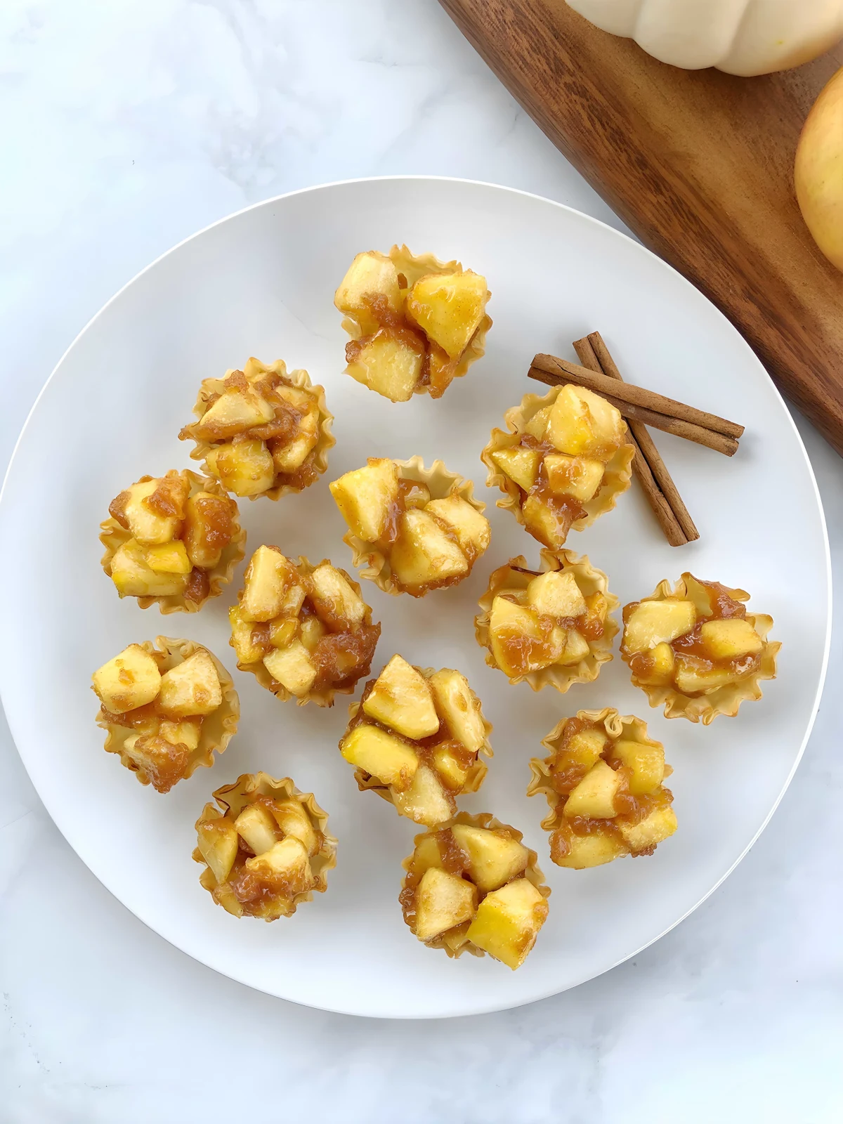 Mini Apple Pie Tarts