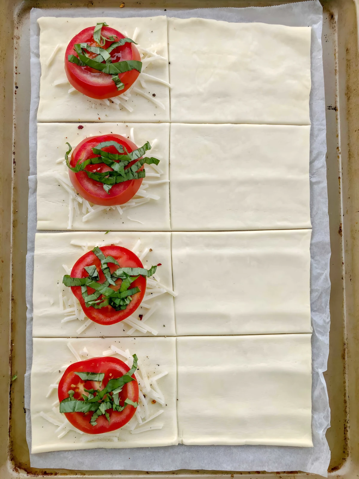 Individual Tomato Basil Tarts (Dairy-Free, Egg-Free, Vegan)