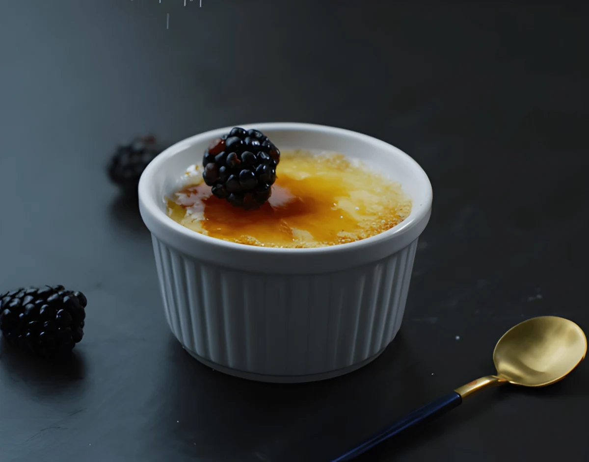 The Most Satisfying Crème Brûlée