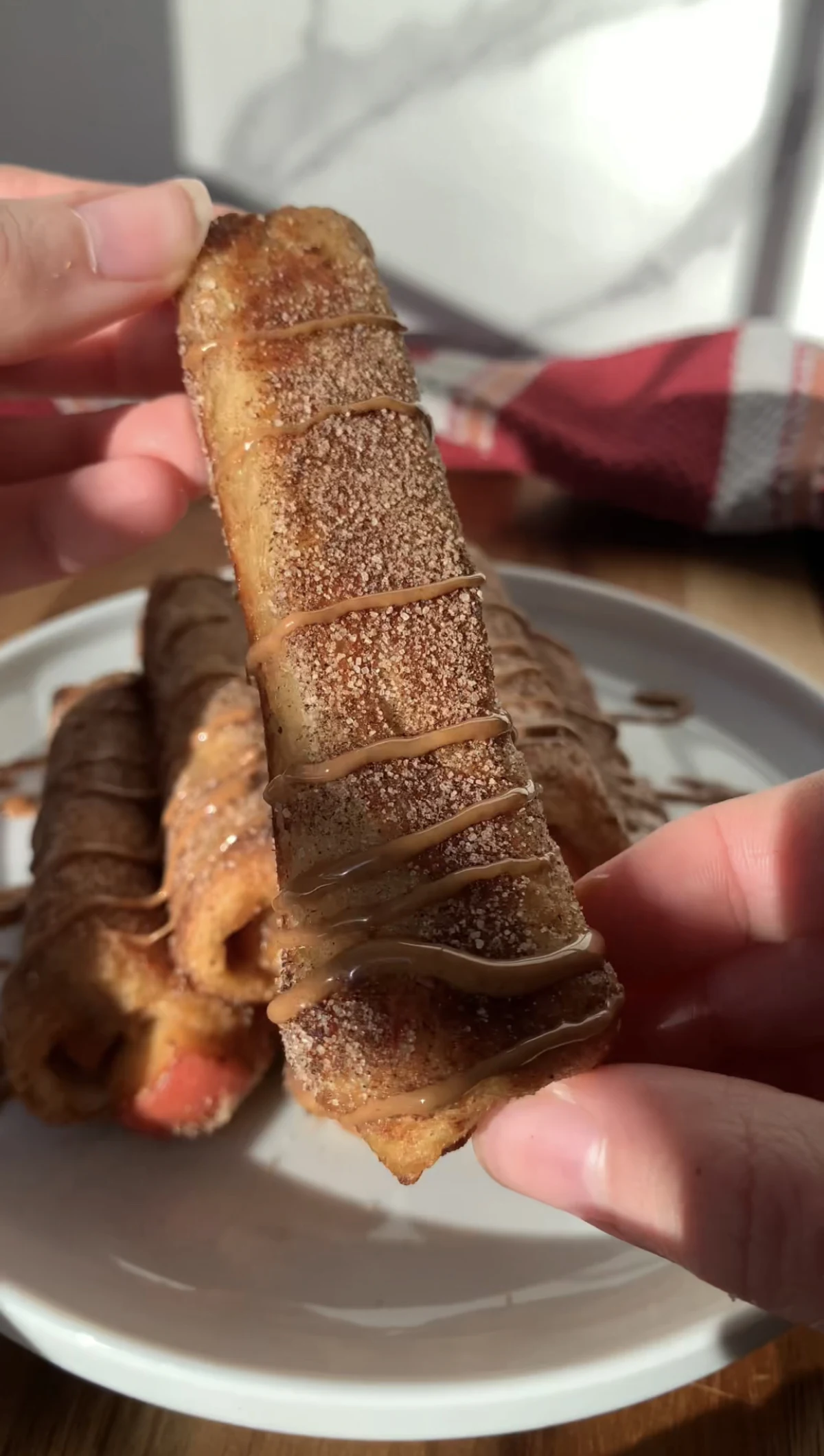 Apple Pie French Toast Roll-Ups